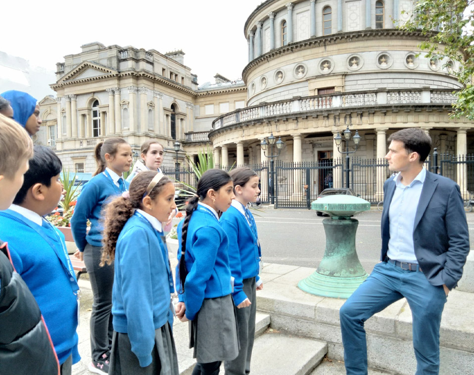 News 0003 DDLETB Scoil Choilm Visit The Dail 4.jpg